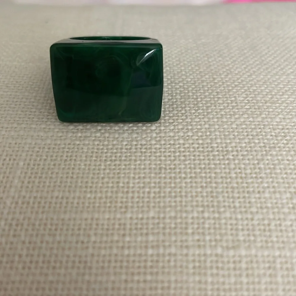 Beautiful emerald ring - Picture 2 of 2